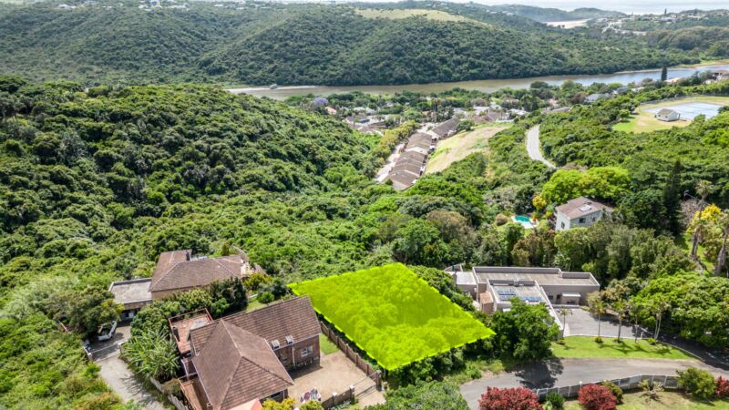 Large Vacant Plot in Gonubie