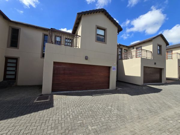 3 Bedroom Townhouse for Sale in Abbotsford.