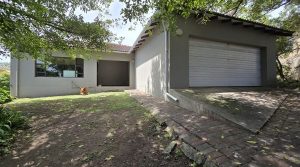 3 Bedroom House for Sale in Gonubie! 3 Bedroom House for Sale in Gonubie!