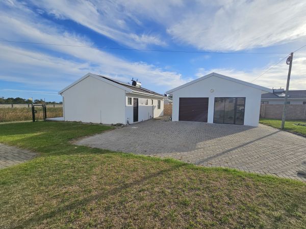 Ideal Home for First-Time Buyers or Investors!